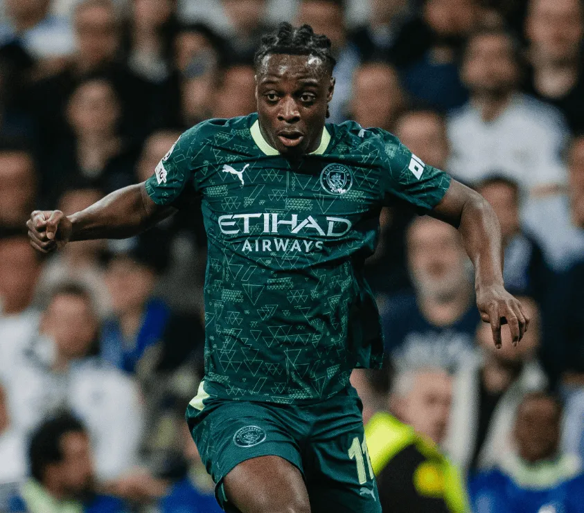 开云-多库本场累积带球推进303米，7次过人，对抗23胜12